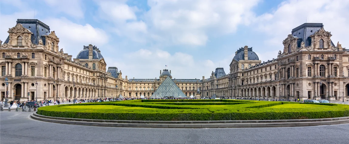 The Surprising Facts you need to know about Louvre Museum in Paris